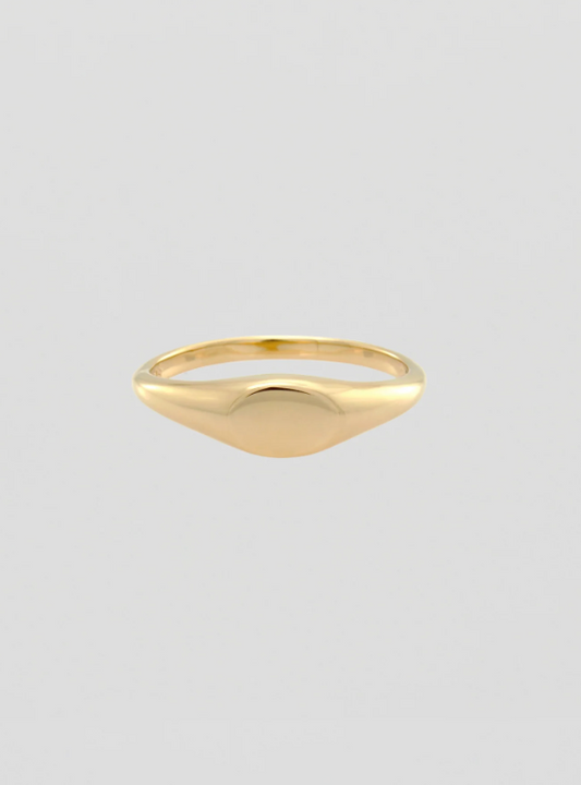 Fine Signet Ring - Gold