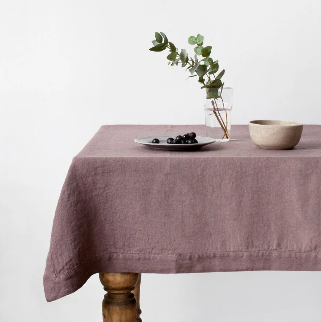 Linen Tablecloth - 140 x 300 - Hearth Co