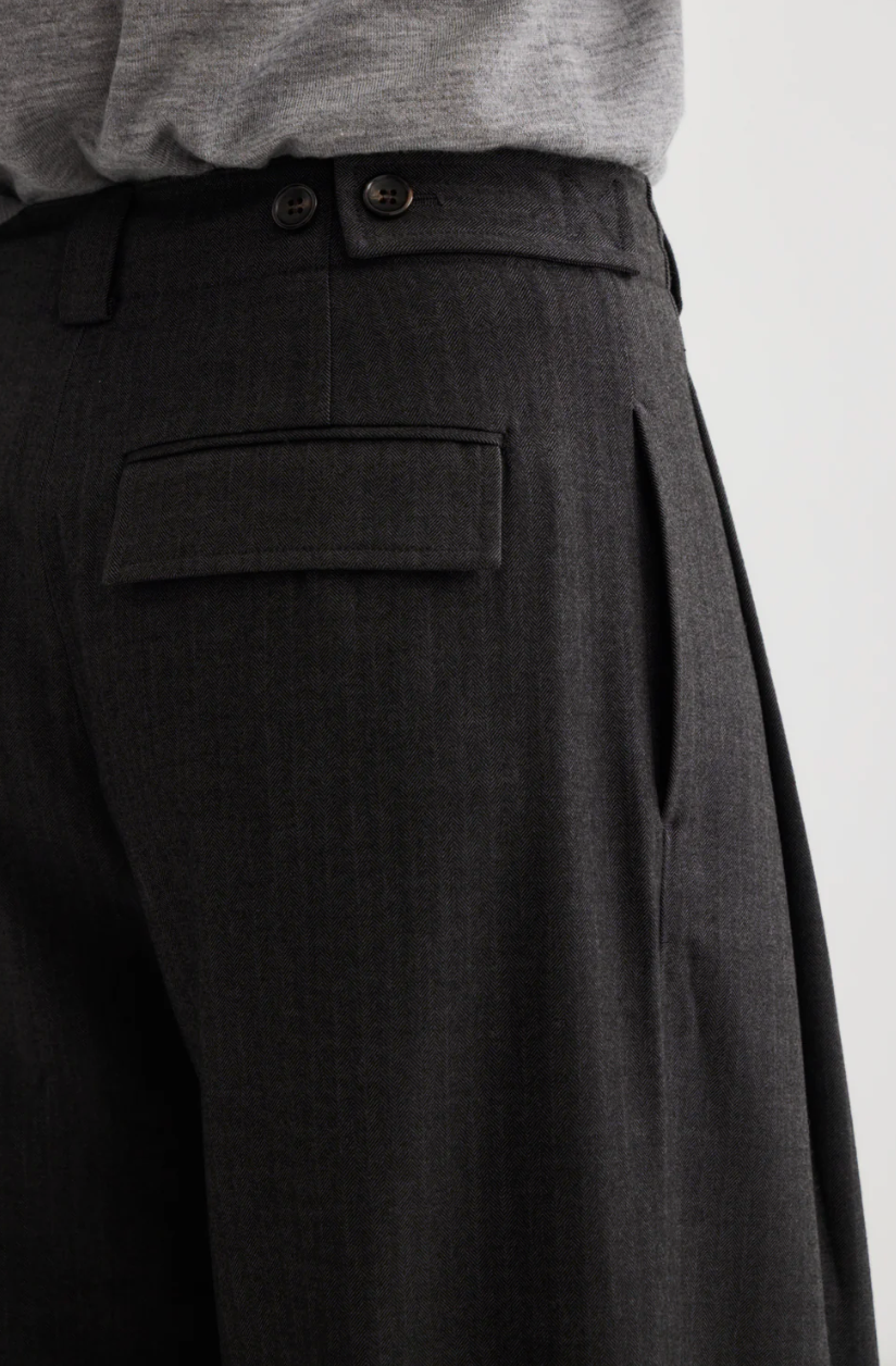 Laing Wide Leg Pleat Front Trouser - Graphite