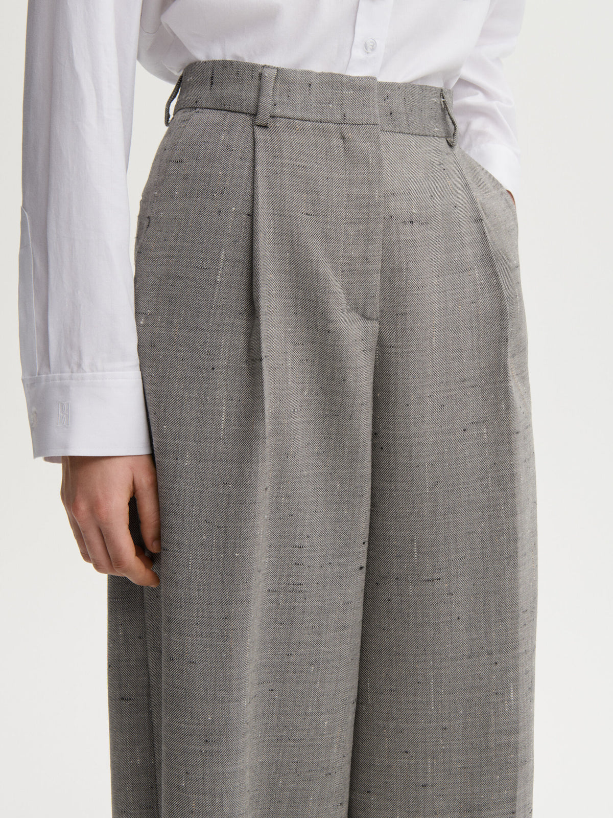 Povilanna wool trousers
