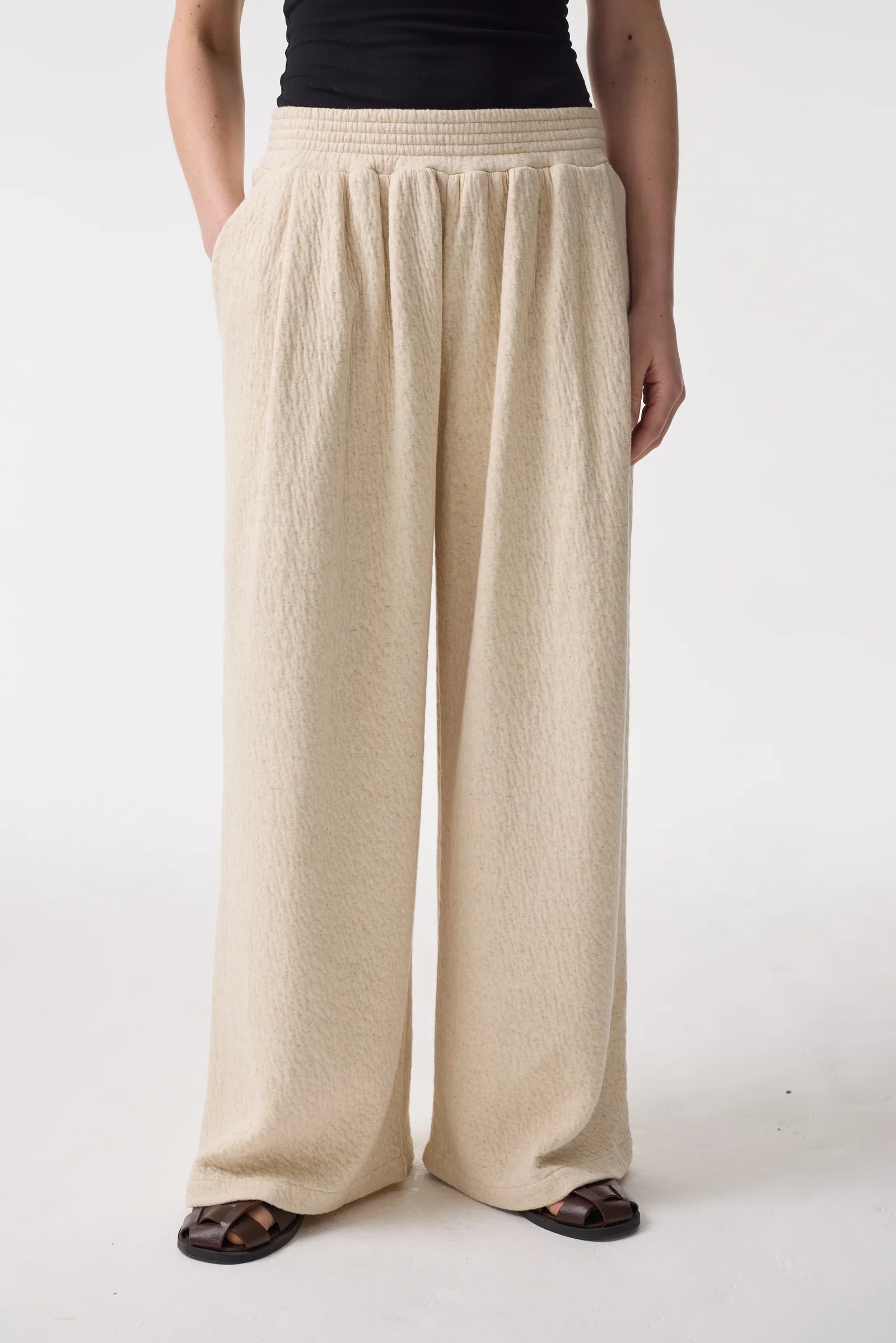 Savane Pleated Track Pant - Sand - Hearth Co