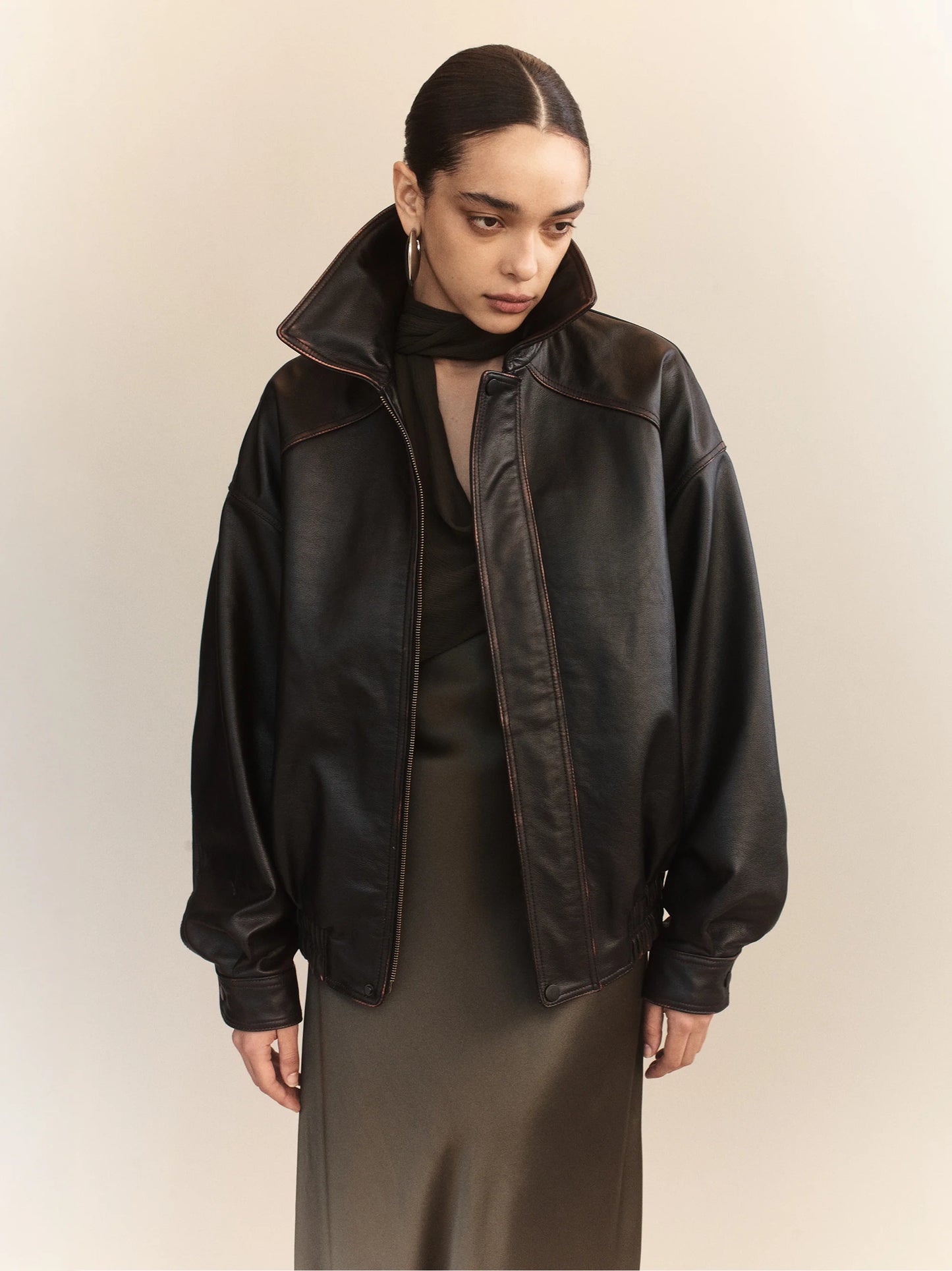 Hektor Cowhide Leather Bomber - Hearth Co