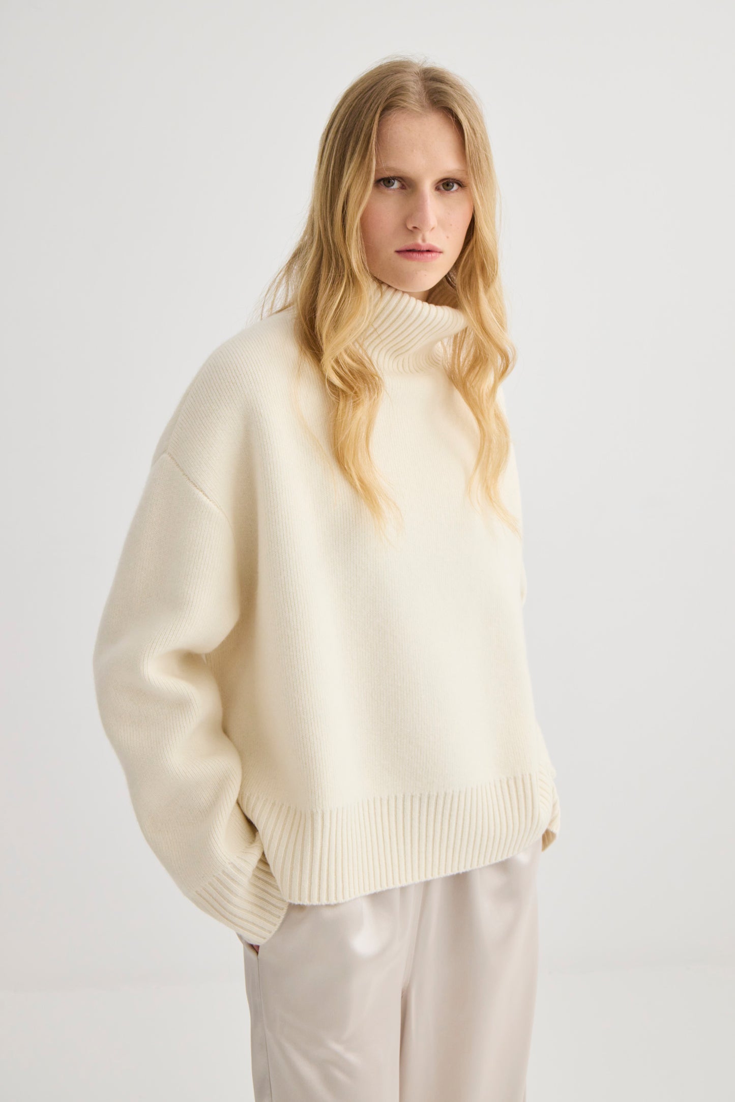 Laing Nico Oversized Sweater - Hearth Co