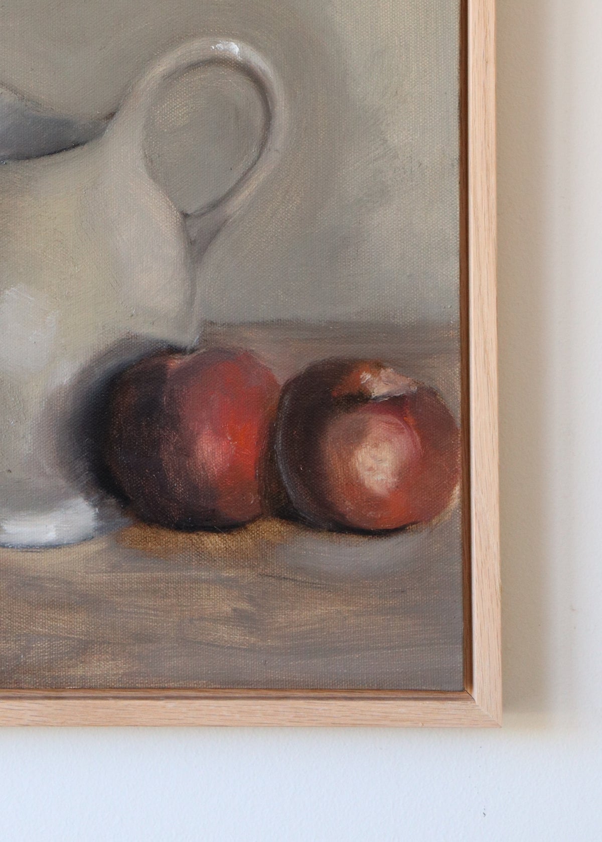 Jessica Olpp - Nature morte au pichet et aux pommes - Hearth Co