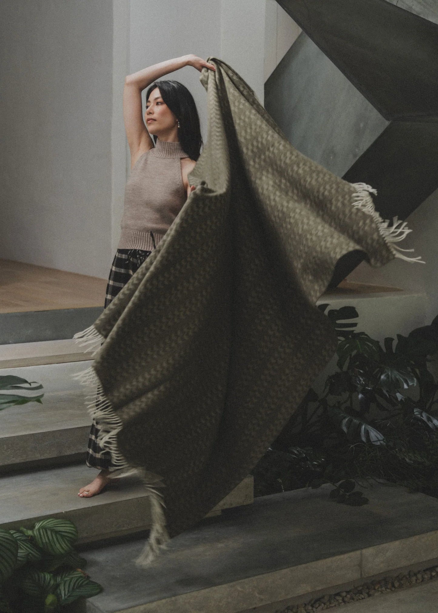 Cashmere Wool Throw | Olive - Hearth Co