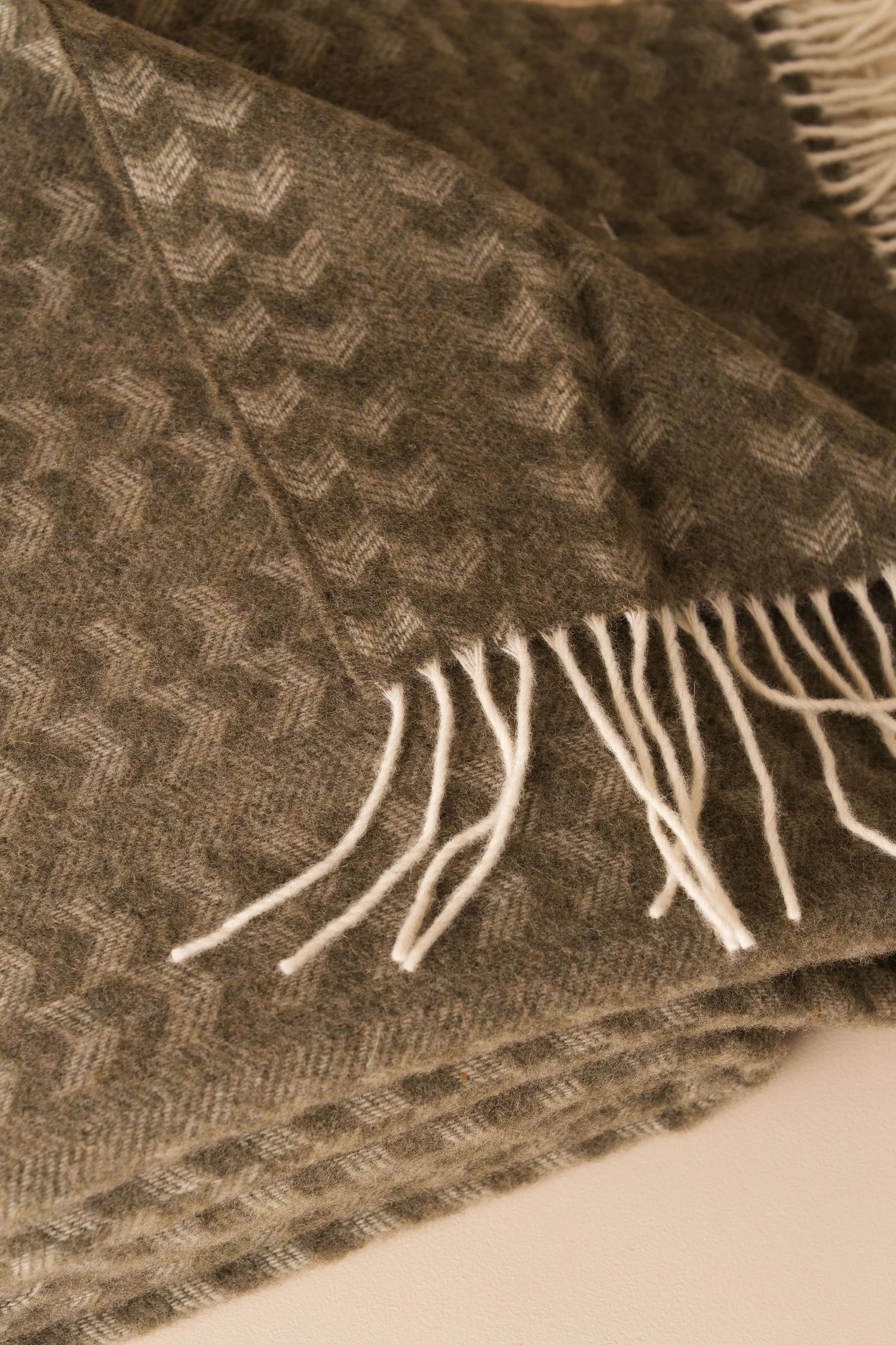 Cashmere Wool Throw | Olive - Hearth Co