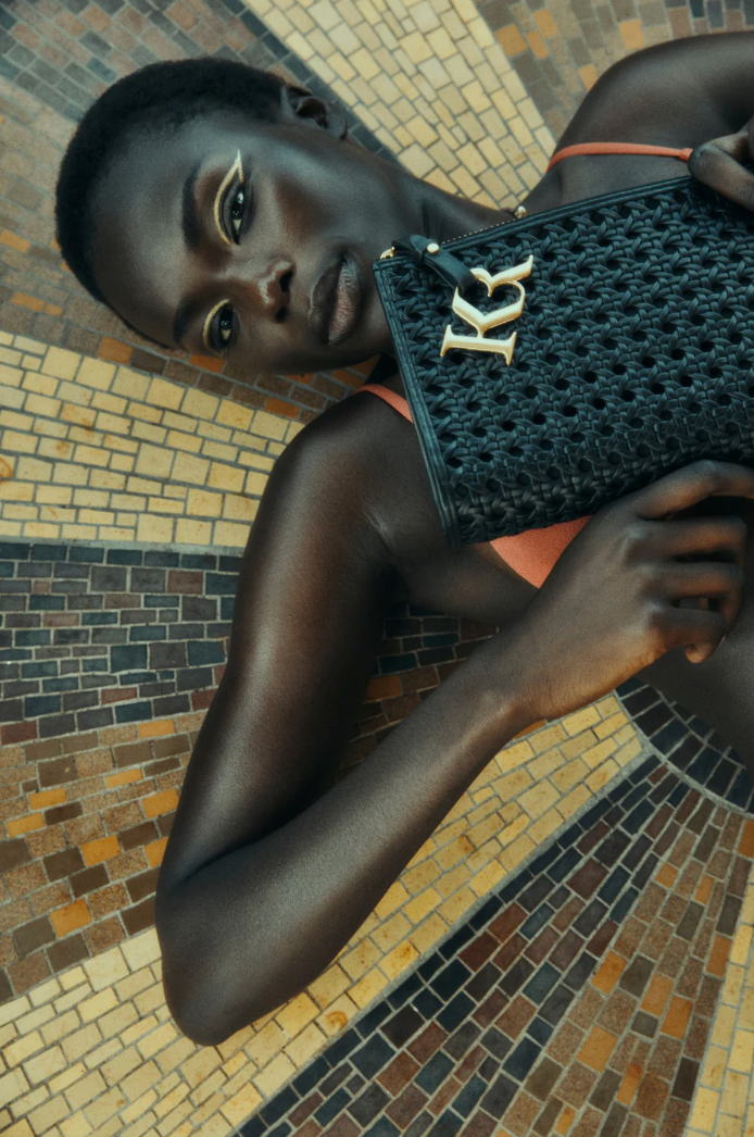 Kinnon by Romy Pochette