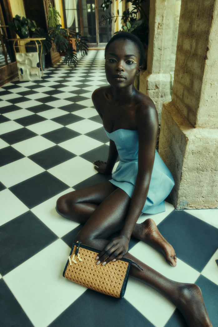 Kinnon by Romy Pochette