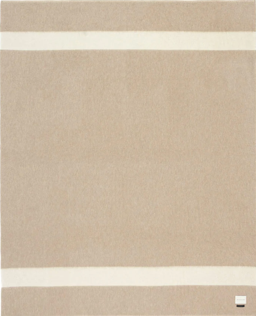 The Siempre Recycled Blanket