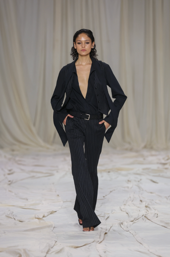 Linae Raw Edge Poplin Tie Shirt - Black - Hearth Co