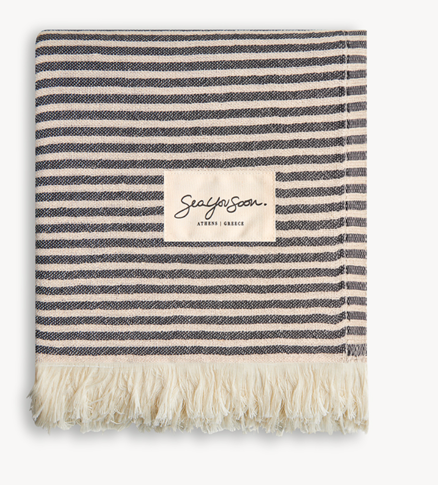 Gorgona Linen Towel – Black