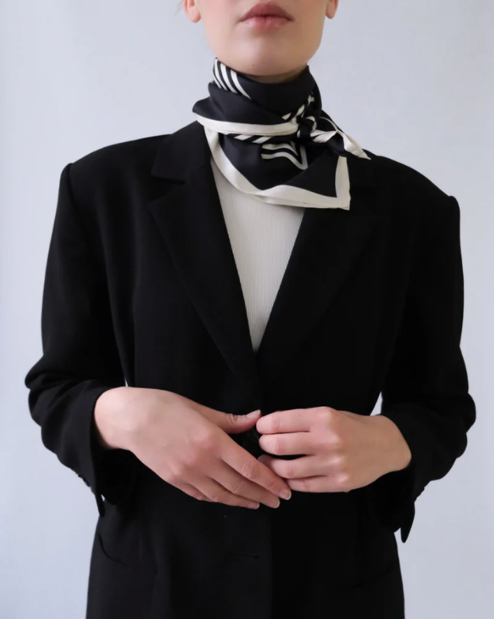 LeScarf Striped Scarf - Black and Cream